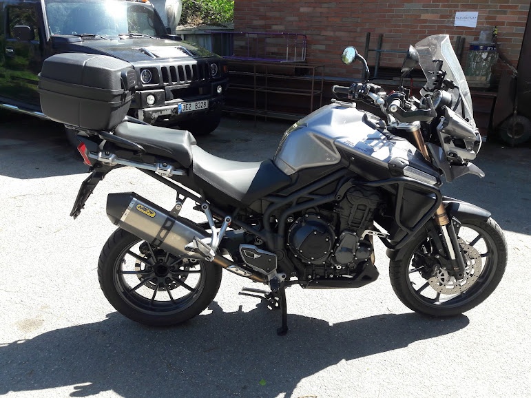 TRIUMPH TIGER 1200 EXPLOLER