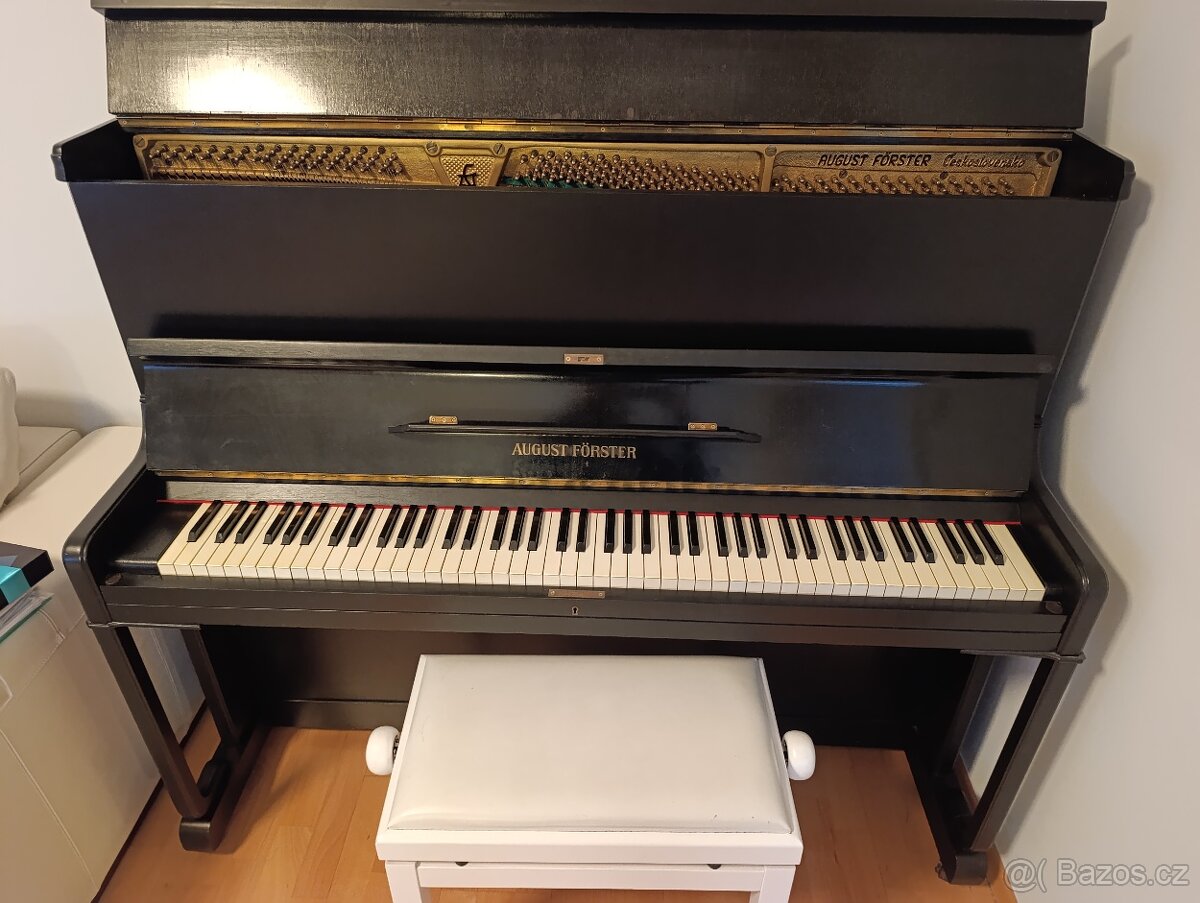 Nabízím piano