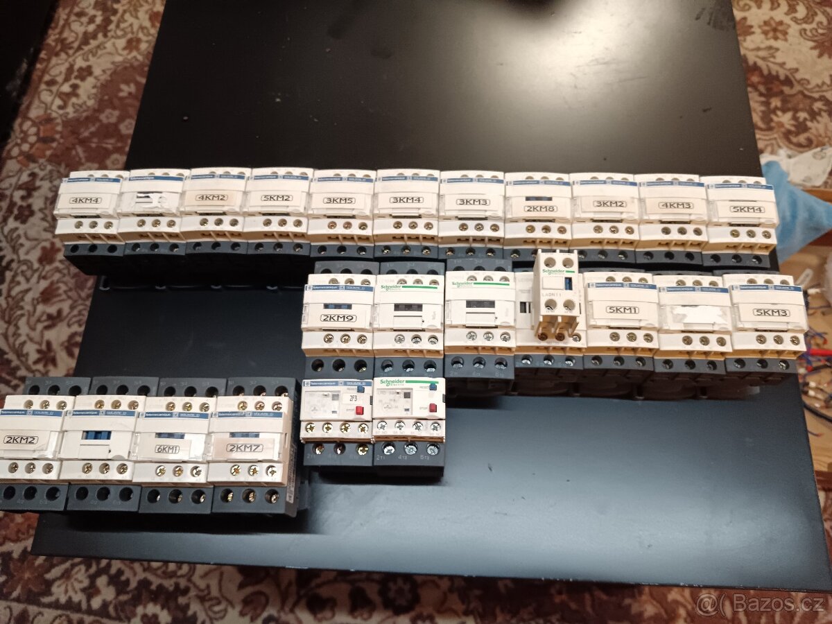 Stykače Schneider a telemecanique