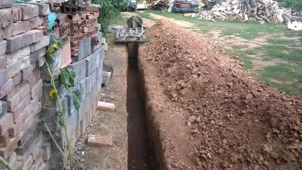 práce brigáda dřevo