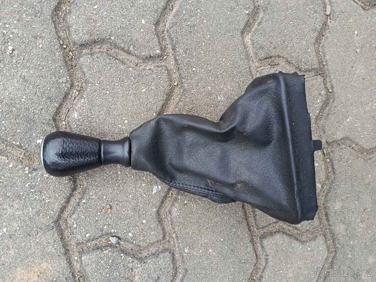 Řadící páka Peugeot 206