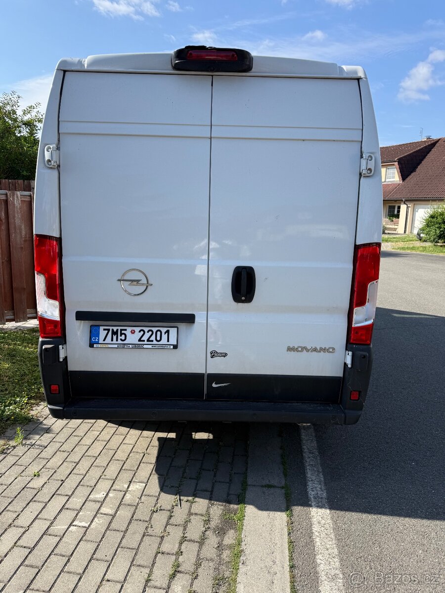 Opel Movano chladak webasto