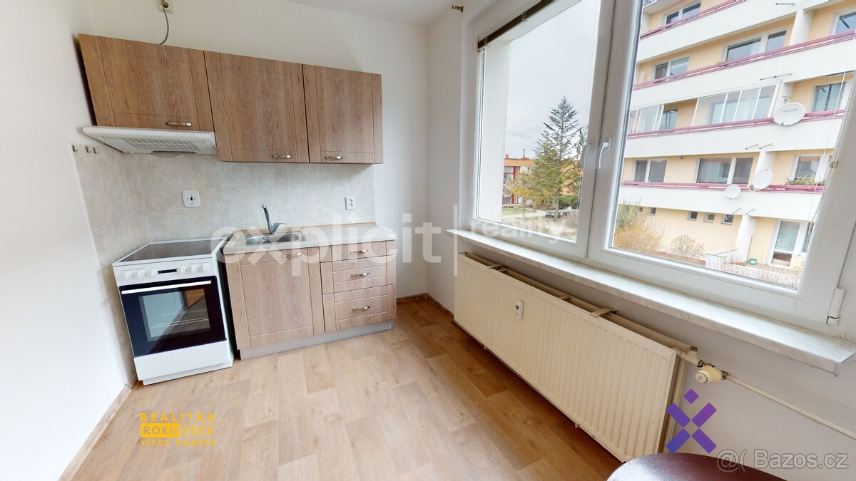 Pronájem, Byty 1+1,  36m2 - Zlín, ev.č. 01158-1