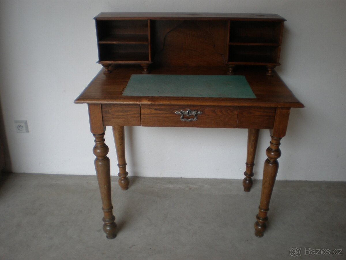 psací stolek se zásuvkou a nástavbou, kol.r.1900, masiv dub