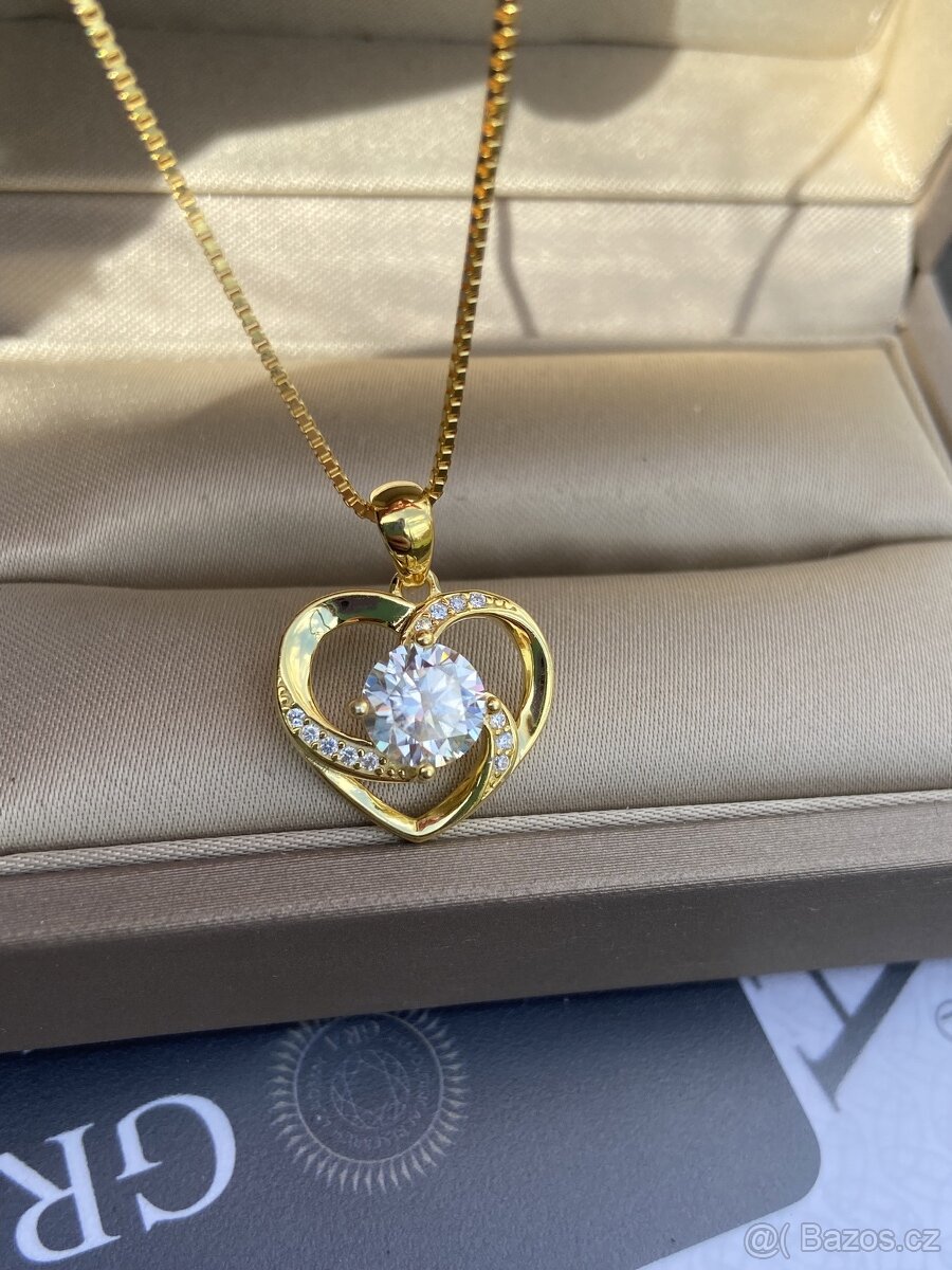 náhrdelník Přívěsek srdce diamant moissanit moissanite GRA