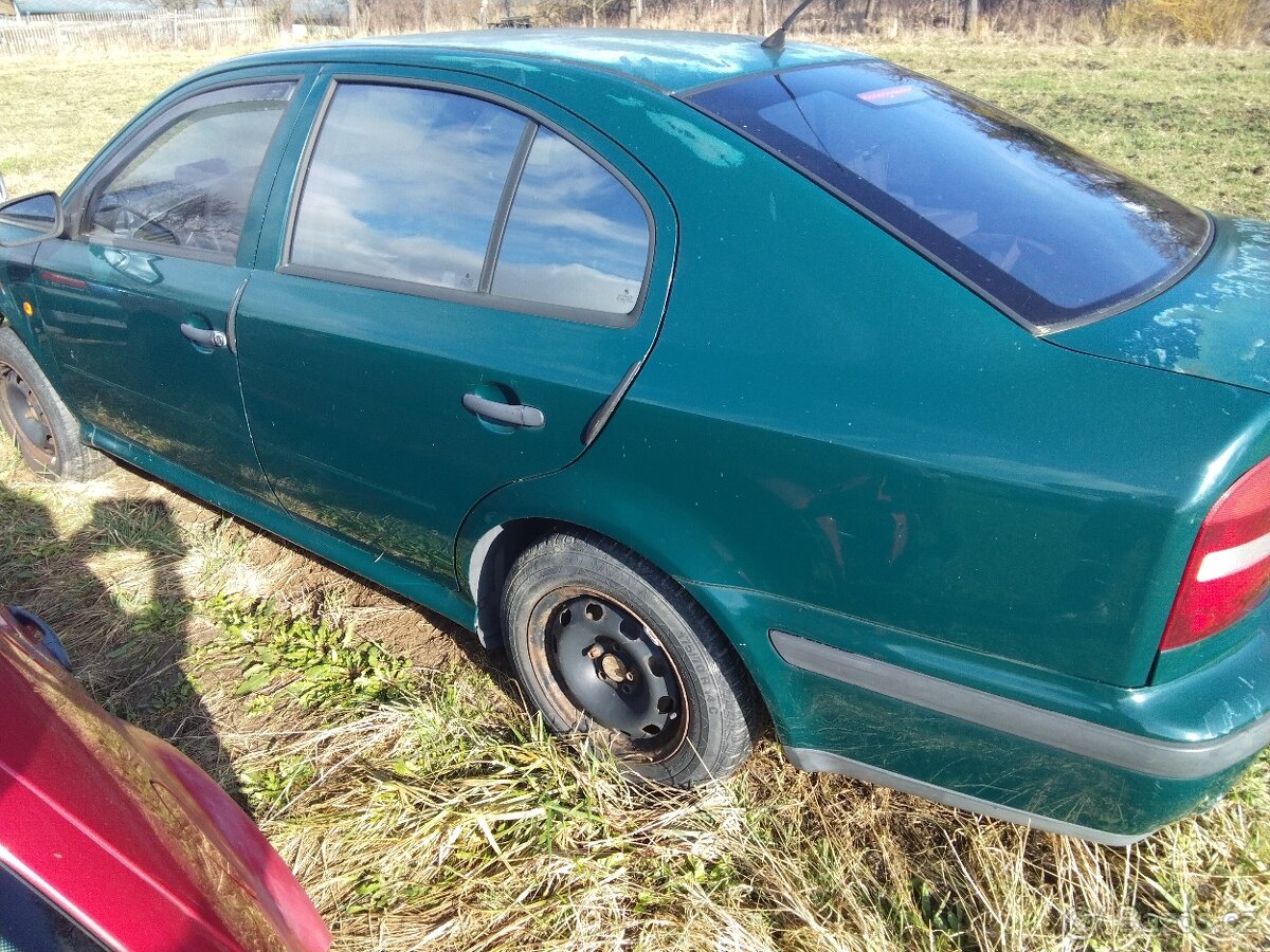 Škoda Octavia 1 díly