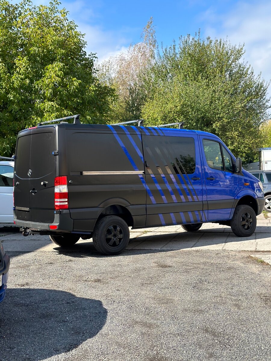 Mercedes-Benz sprinter 319cdi V6 4x4