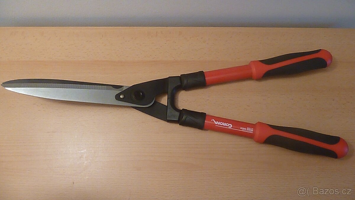 ruční zahradní nůžky