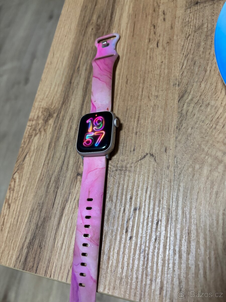 Apple chytré hodinky