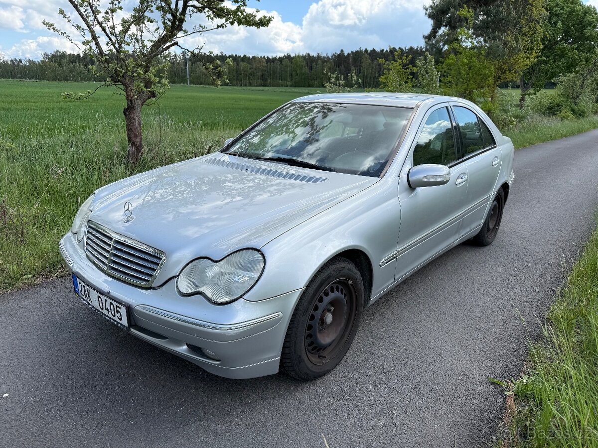 Mercedes-Benz C Klasse(W203) C240 125kW AUTOMAT