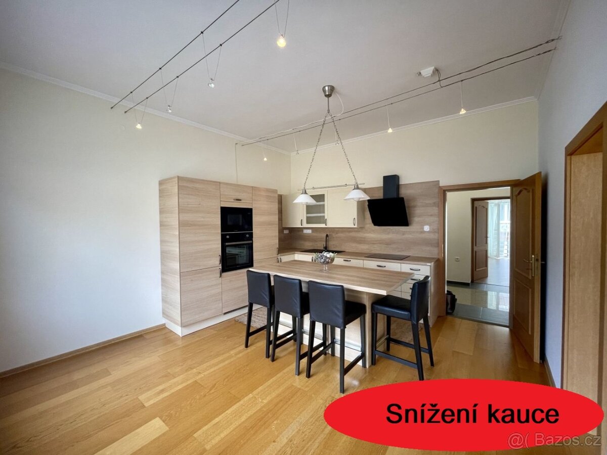 Hodonín - Pronájem bytu v centru města - 73m2