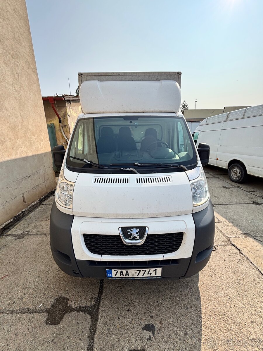 Peugeot Boxer - hydraulické čelo