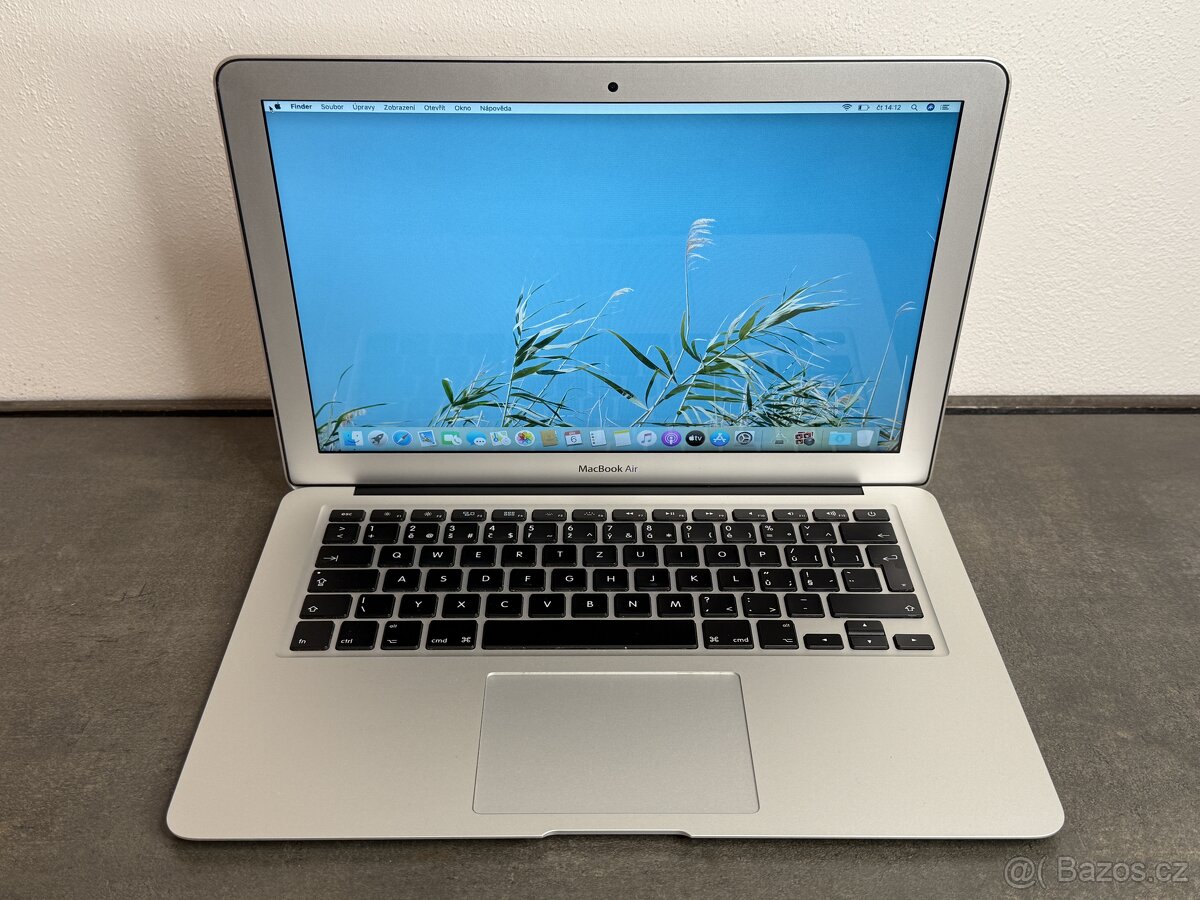 Macbook Air 13'' 2012 / i5 / 4GB / 128GB SSD / DPH