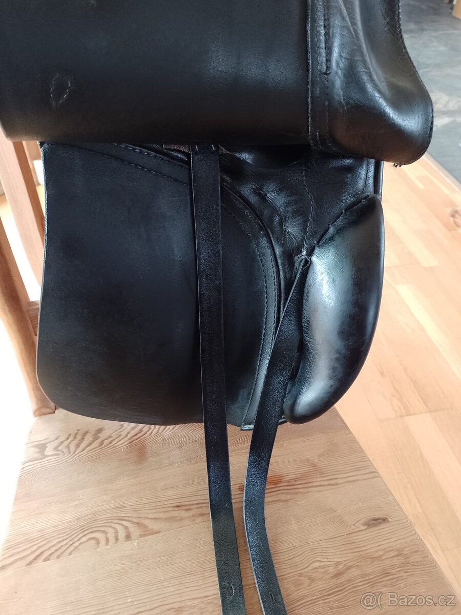 Prodám sedlo Passier Corona, posedlí 17, komora 33 (15 cm).,