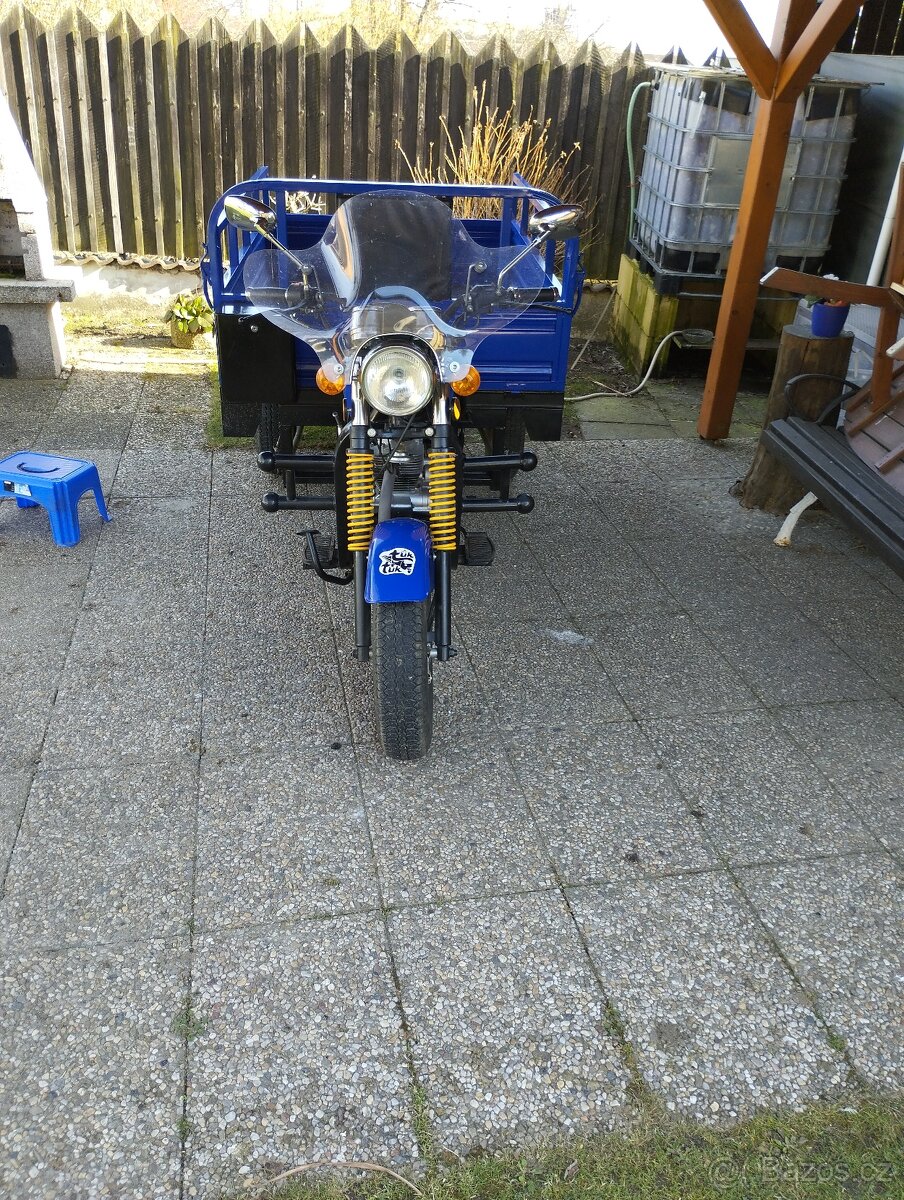 Prodám motorovou tříkolku SHANYANG