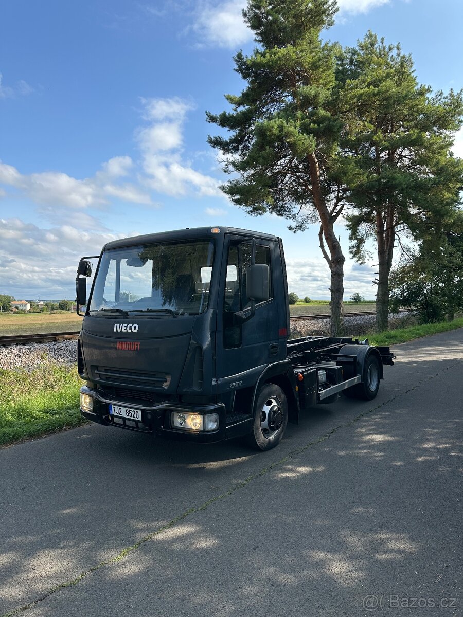 Iveco Eurocargo 75E17 hákový nosič kontejneru