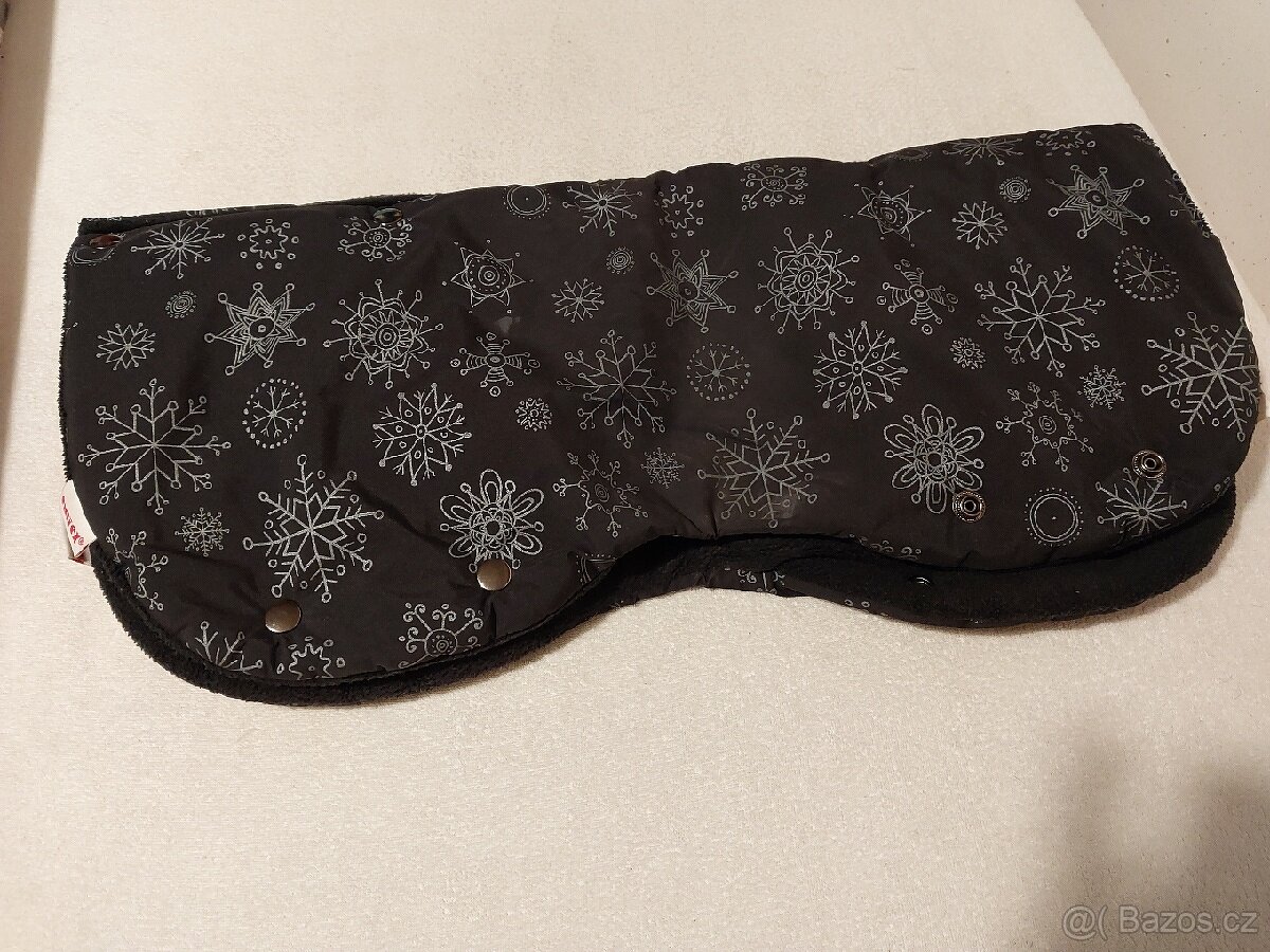 Rukávník na kočárek