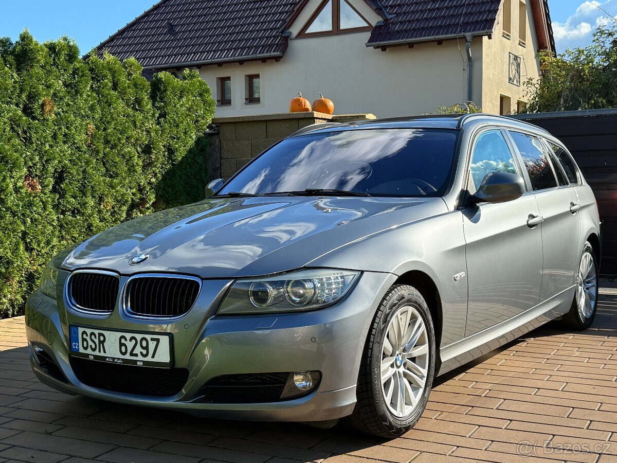 BMW 318i 105kW E91 AT6° Bi-Xenony PANORAMA /2010-229.802km/
