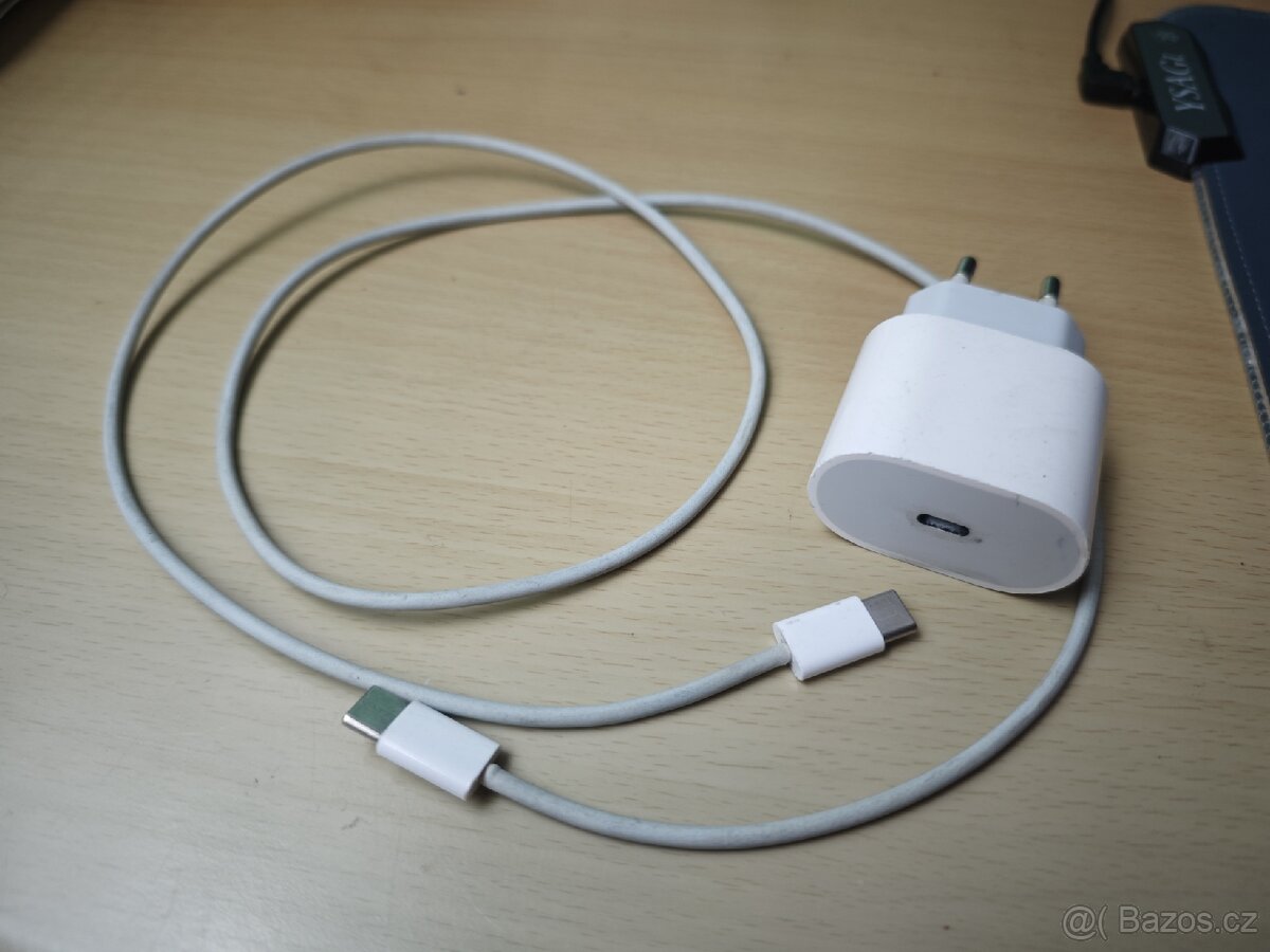 Apple nabíječka 20W type c -type c kabel