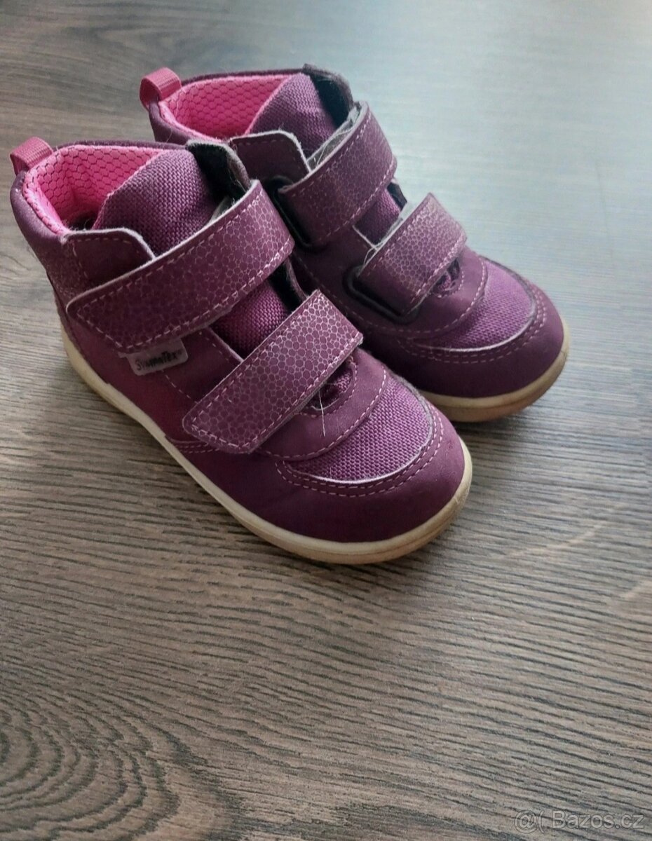 Dívčí jarní/podzimní boty zn. Pepino vel. 23
