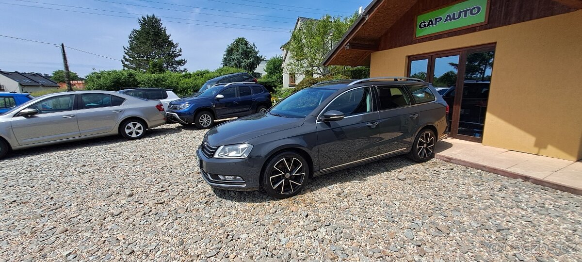 Volkswagen Passat 2.0 TDI 130kW DSG HIGHLINE