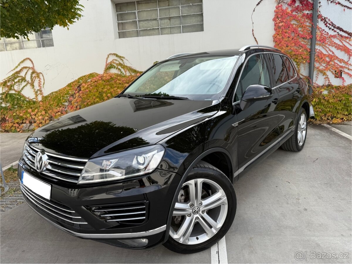 Volkswagen Touareg II 3.0 V6 TDI 4MOTION model 2016