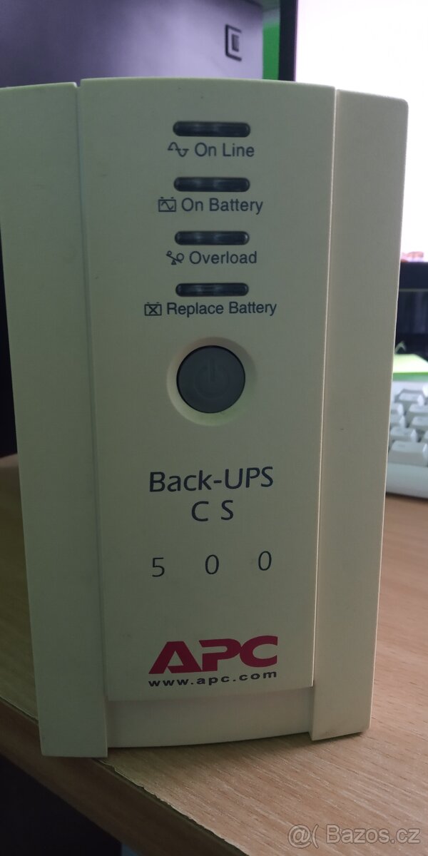 Záložní zdroj APC 500 CS Back UPS - plně funkční