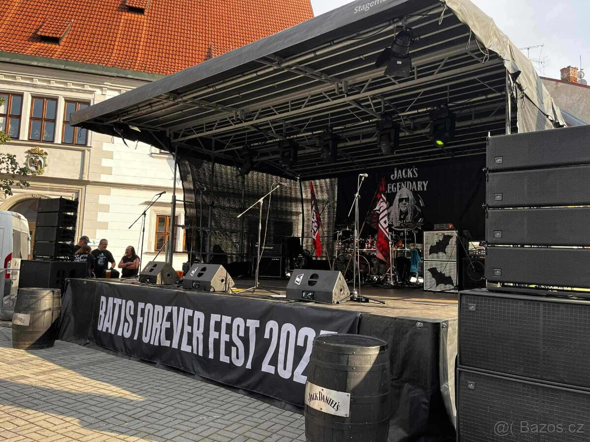 Pronájem MobilStage 7x6m