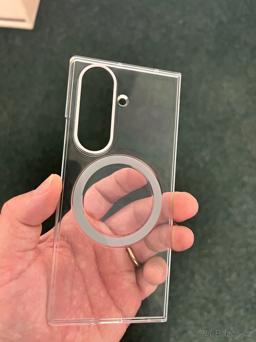 Samsung Galaxy Z Fold7 Průhledný kryt s magnetickým úchytem