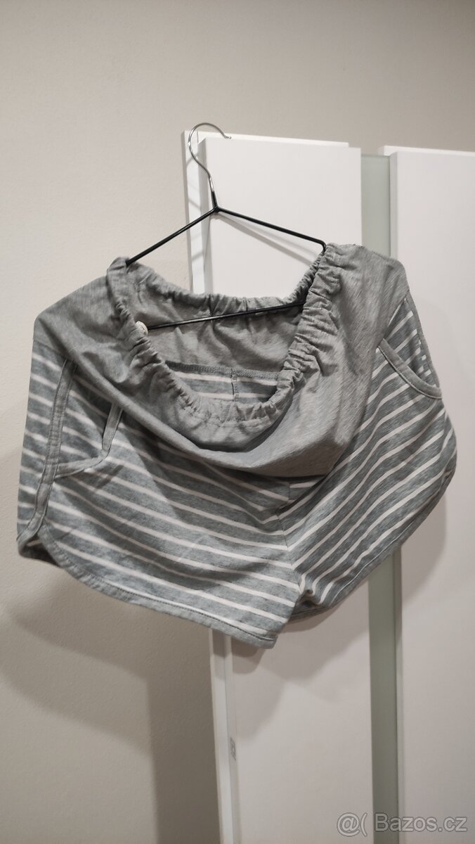 Sada těhotenského oblečení