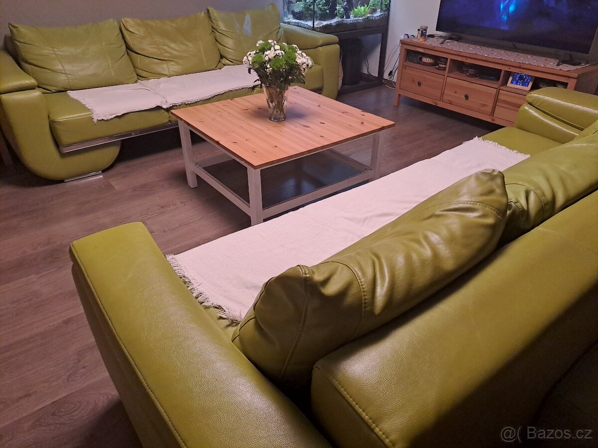 Rozkládaci koženková sedačka