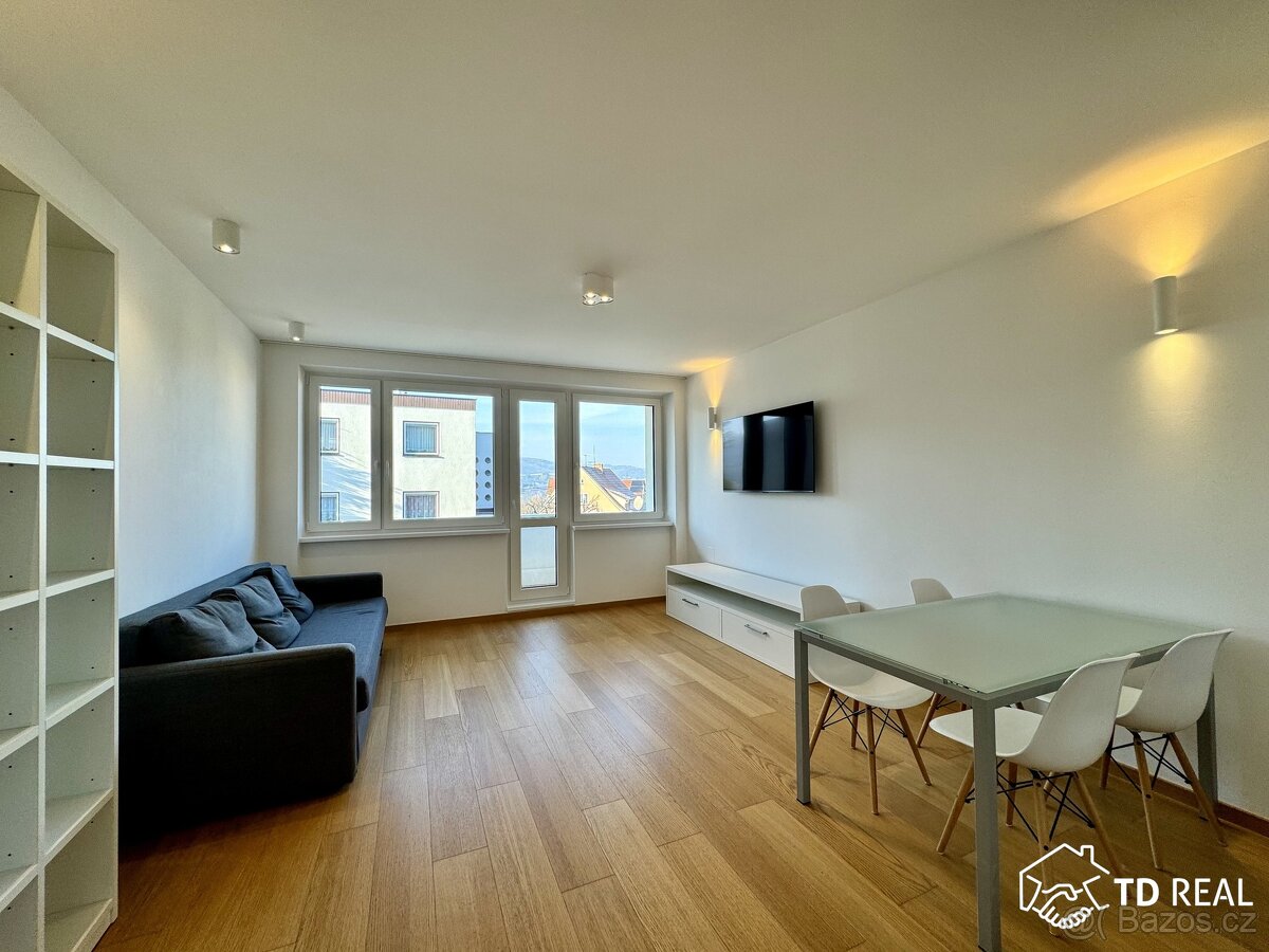 Pronájem bytu 3+kk 110 m², Blansko, ev.č. 00995