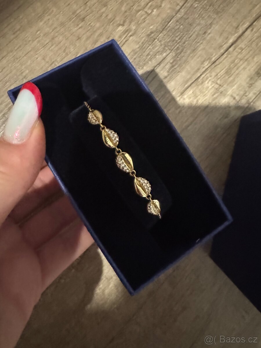 Pěkní dárek k Vánocům - náramek Svarovský