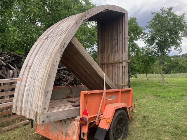 Ramenáty ke stavbě klenby sklepa