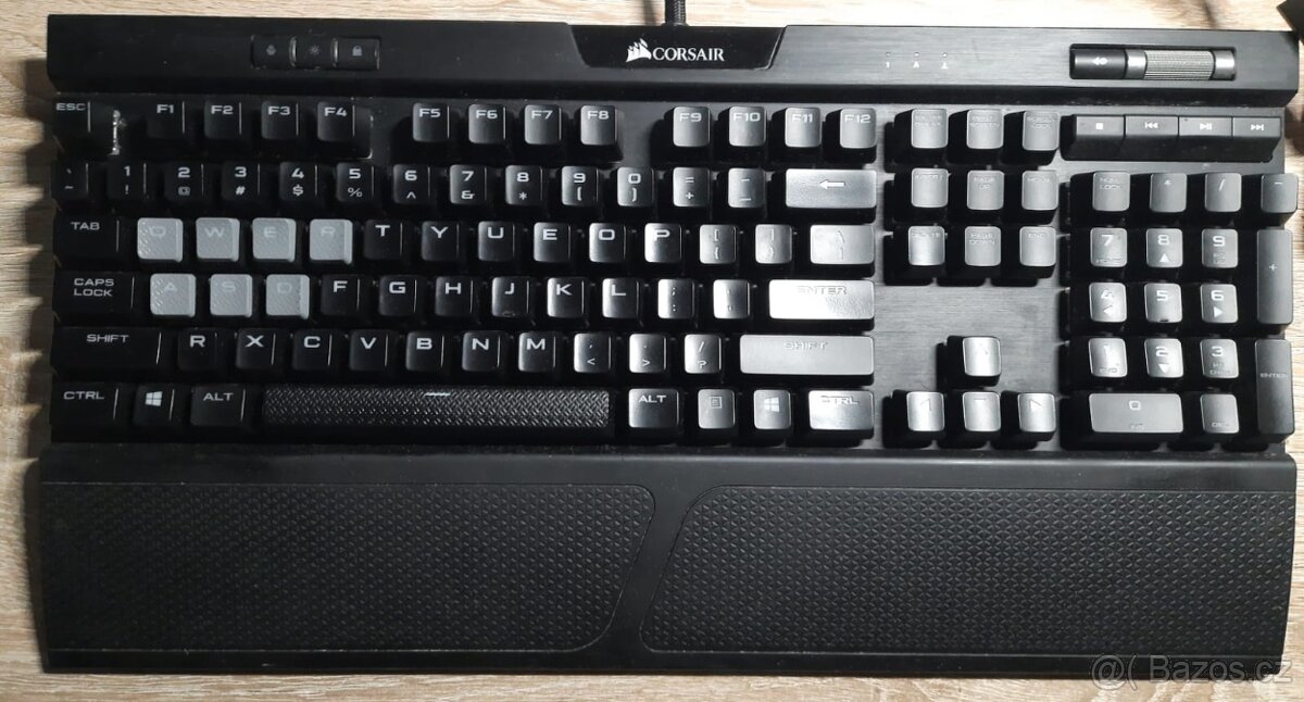 Klávesnice Corsair