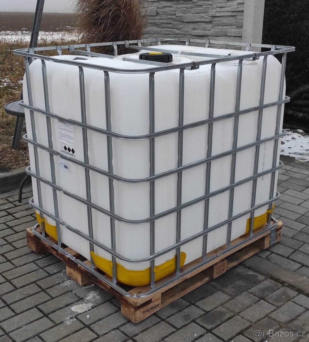 Nádrž IBC 1000l