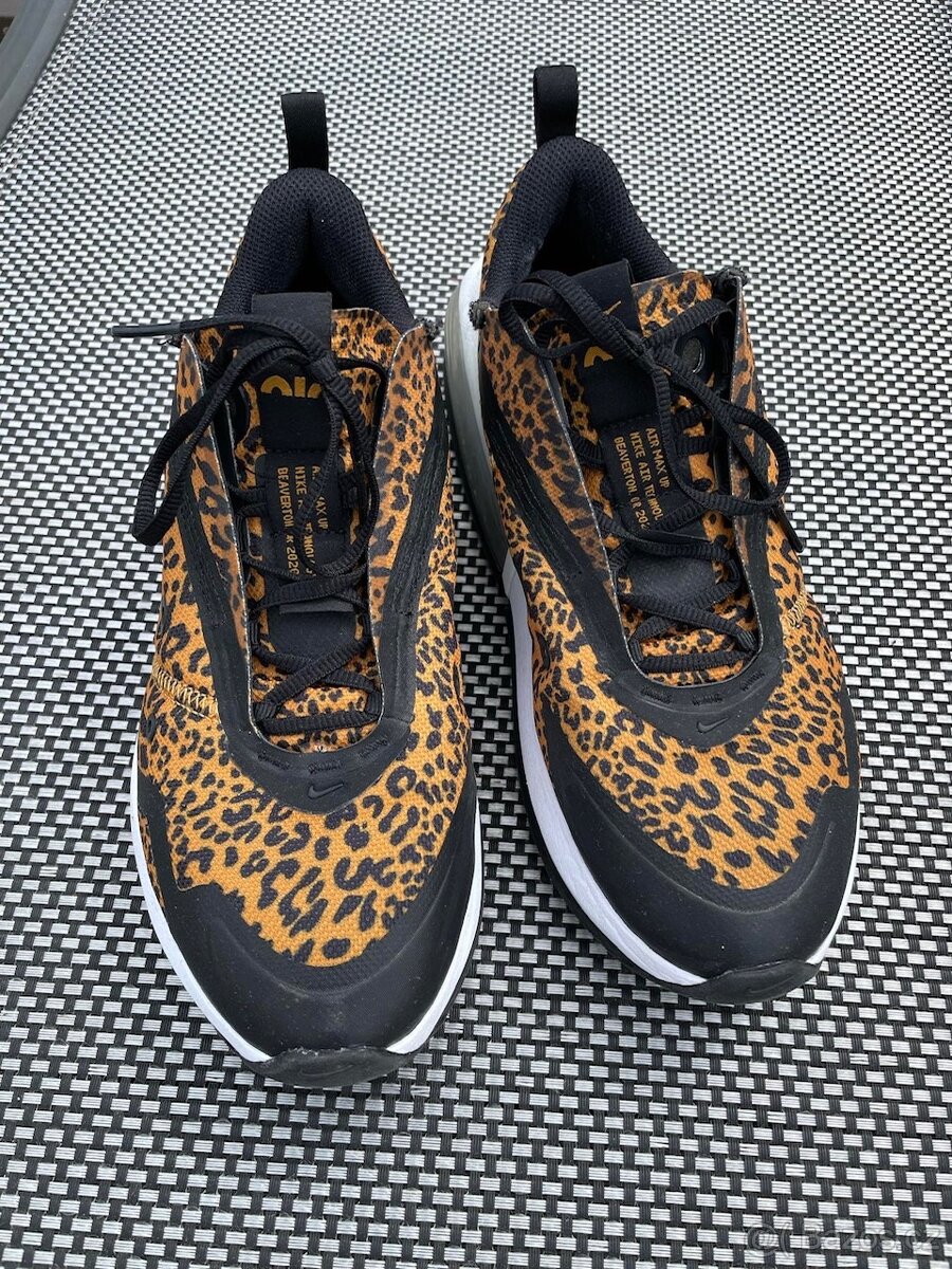 Nike tigrované boty vel.41