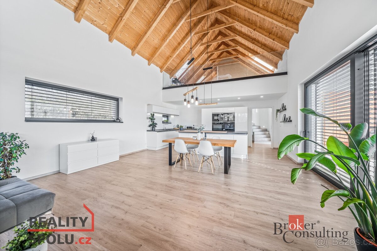 Prodej, domy/rodinný, 224 m2, 33601 Únětice, Plzeň-jih [ID 7