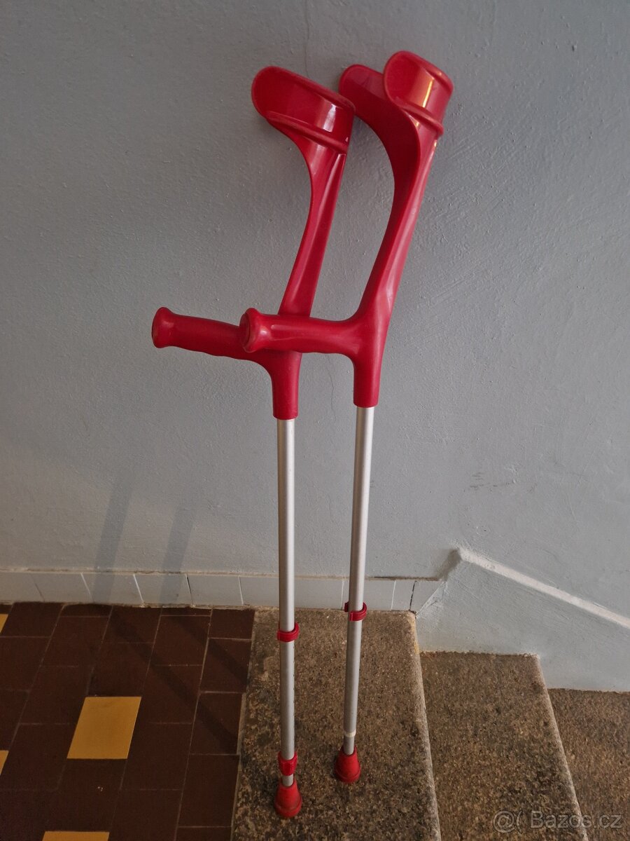 Berle výškově nastavitelné s odrazkami