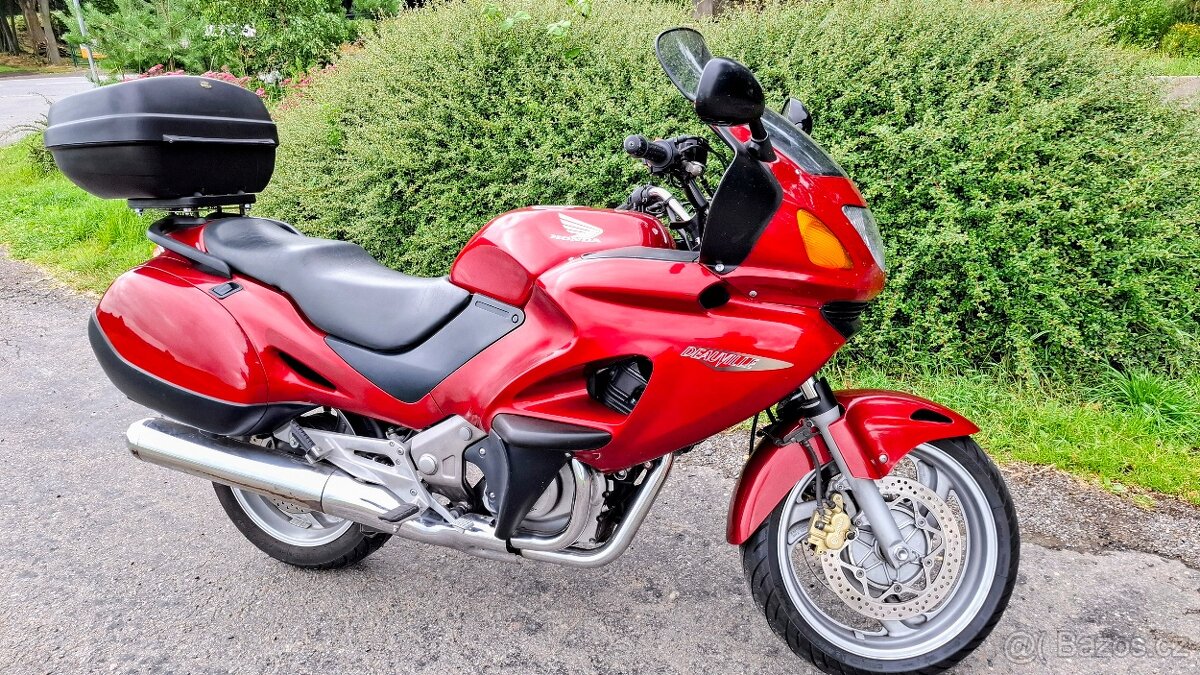 Honda NTV 650 V DEAUVILLE