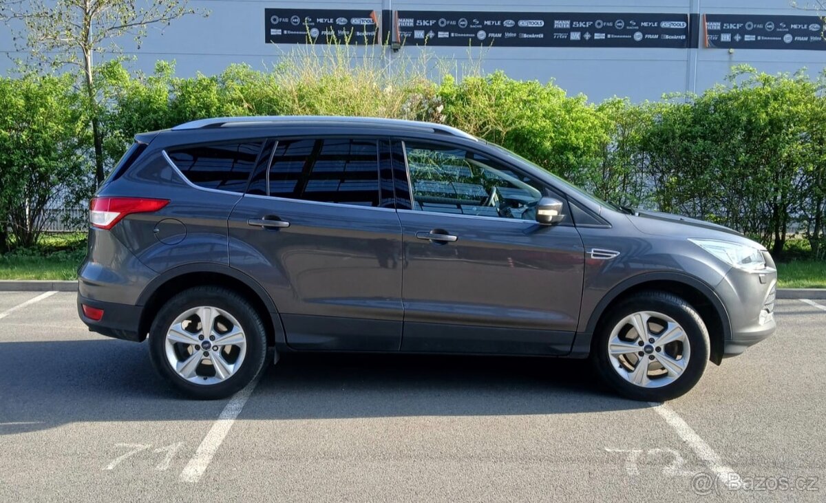 FORD KUGA 1,5 Ecoboost, + zimní kola