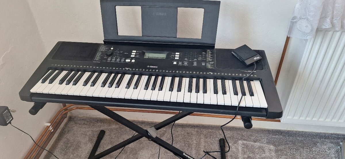 Yamaha PSR E363