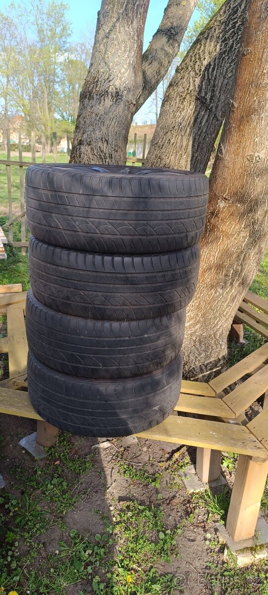 sadu Alu kola 225/45 r17
