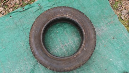 Pneu 165/70R14