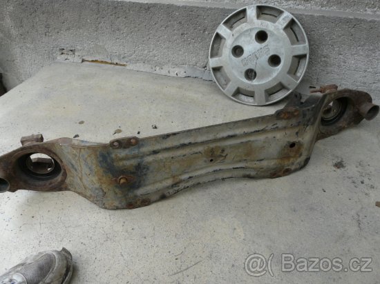 Nápravnice ŠKODA 120