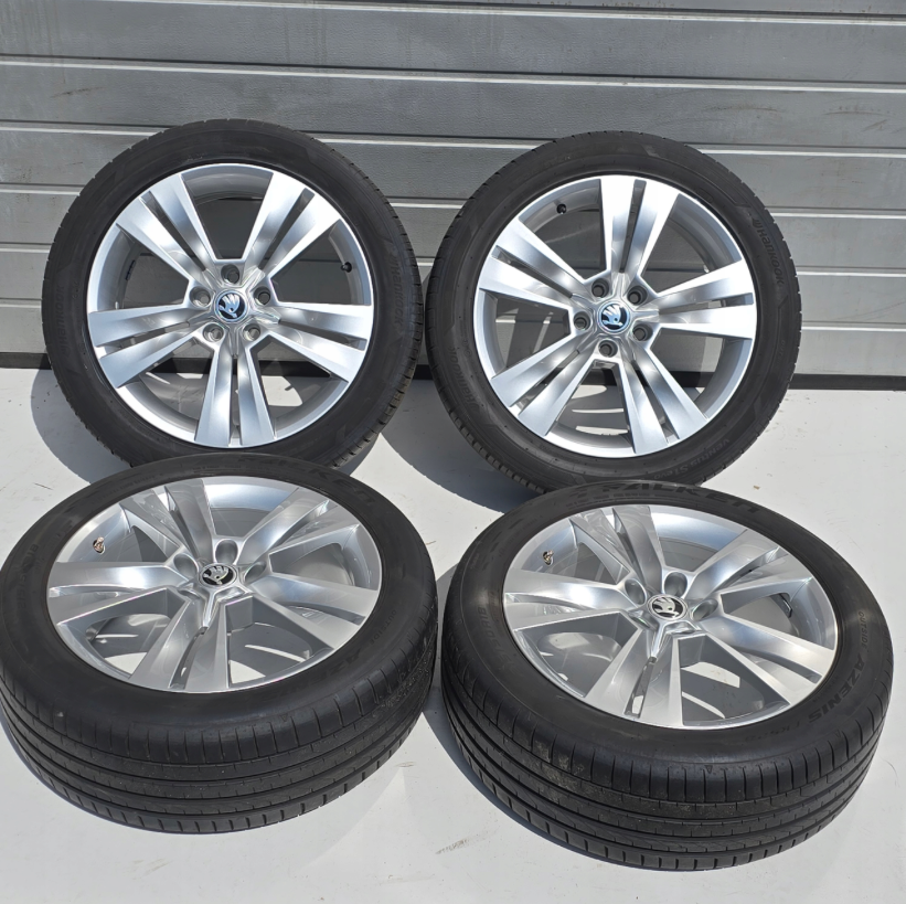KOLA SKODA KAROQ SUPERB III 215/50R18 92W 18" ET45