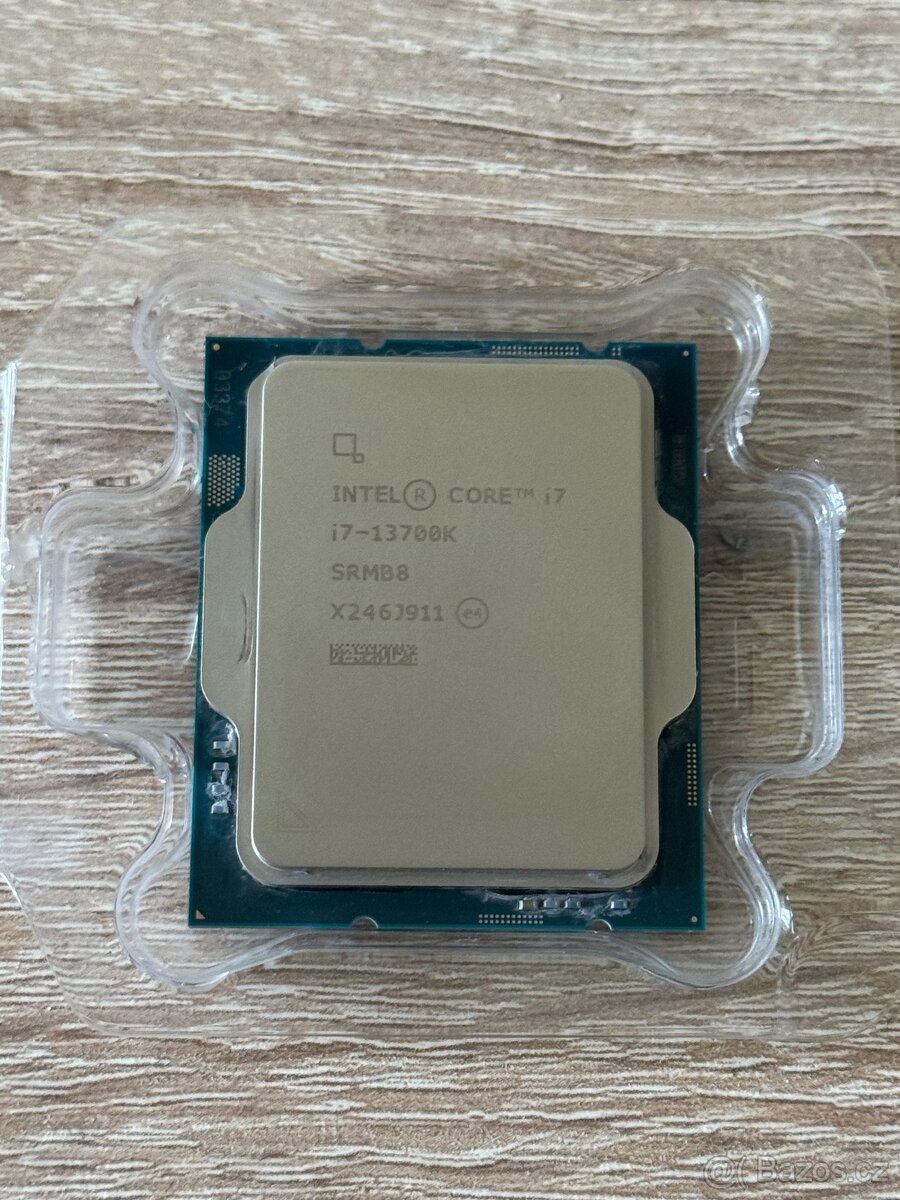 Intel Core i7-13700K