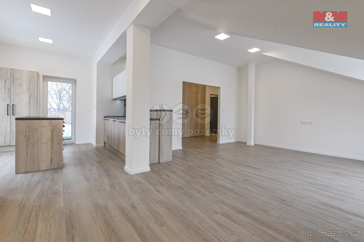 Pronájem bytu 4+kk, 113 m², Opava, ul. Pekařská