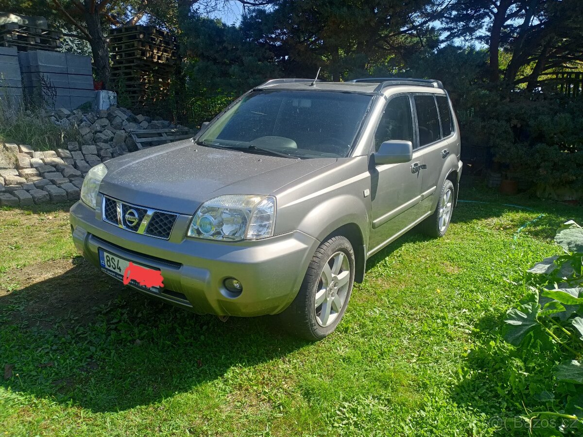 Nissan X-trail 2,2 TDI