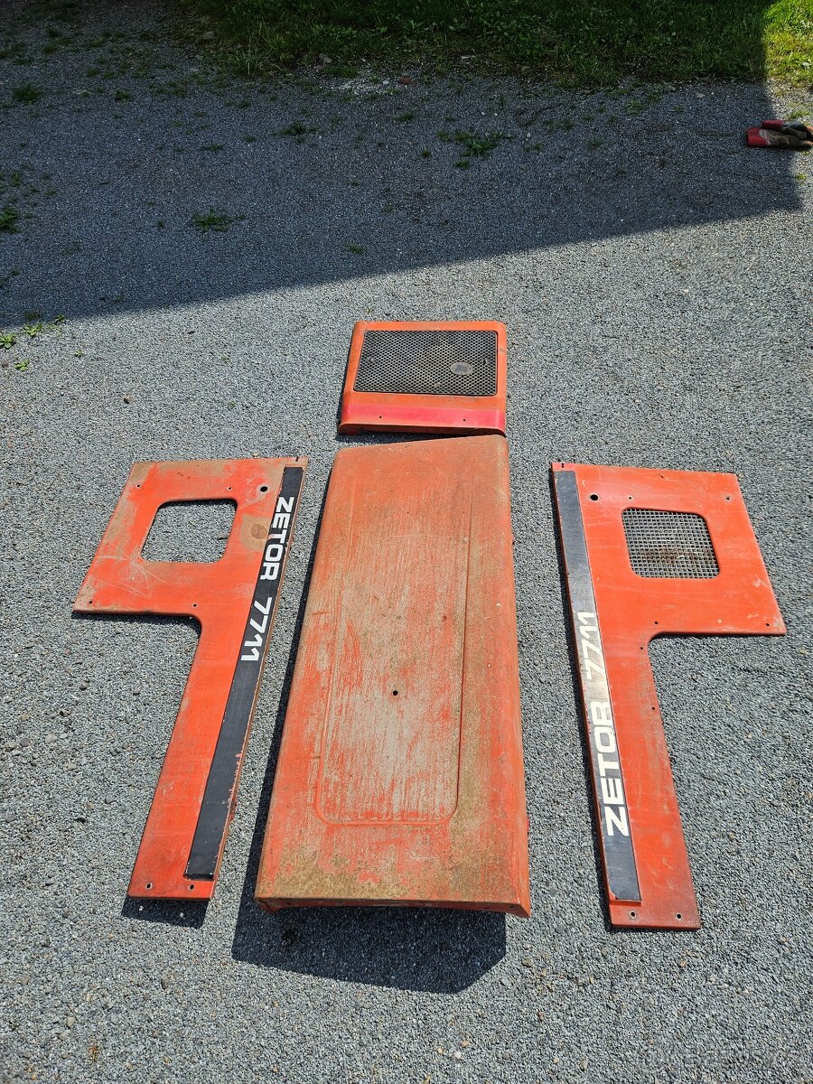 Zetor 52 kapotáž